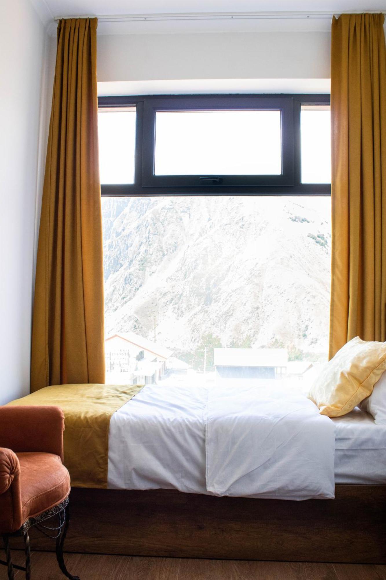 Melodia Kazbegi Otel Dış mekan fotoğraf